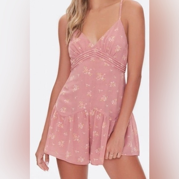 Forever 21 Pants - Forever 21 Dusty Rose Romper -Size S - NWT